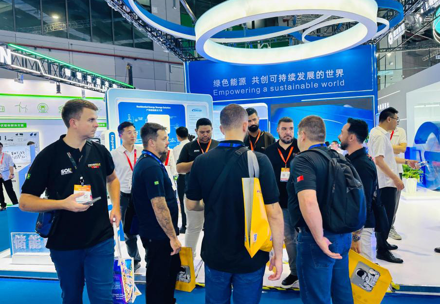 汇能精电全场景光储方案震撼亮相SNEC，直播抽奖嗨翻全场！